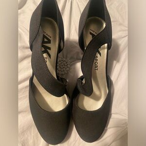 Anne Klein heels